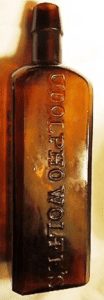 original Wolfe bottle Schiedam Schnapps